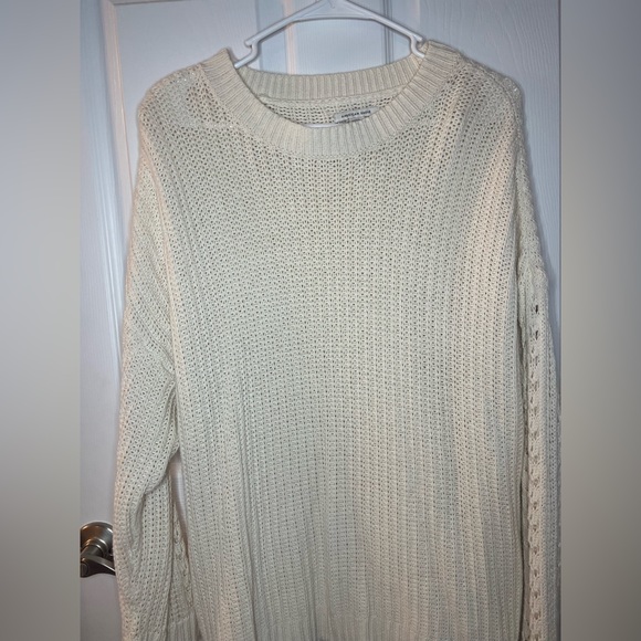 American Eagle Women’s Cream Knit Sweater Large - Picture 2 of 6